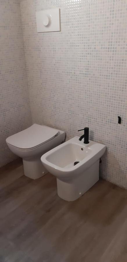 Volt76 - Como Lake Apartment Bagian luar foto